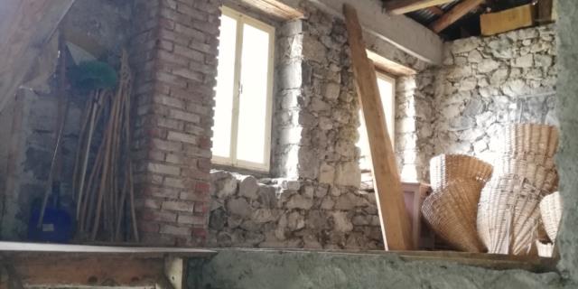 11 Ex Fienile sottotetto 1 con terrazzo 